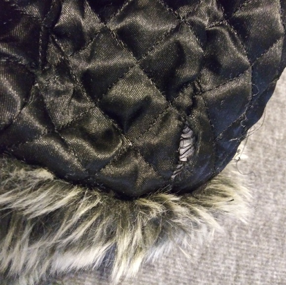***2/$8*** OSFM Teen(14 & Up) Faux Fur Winter Hat - Picture 6 of 8
